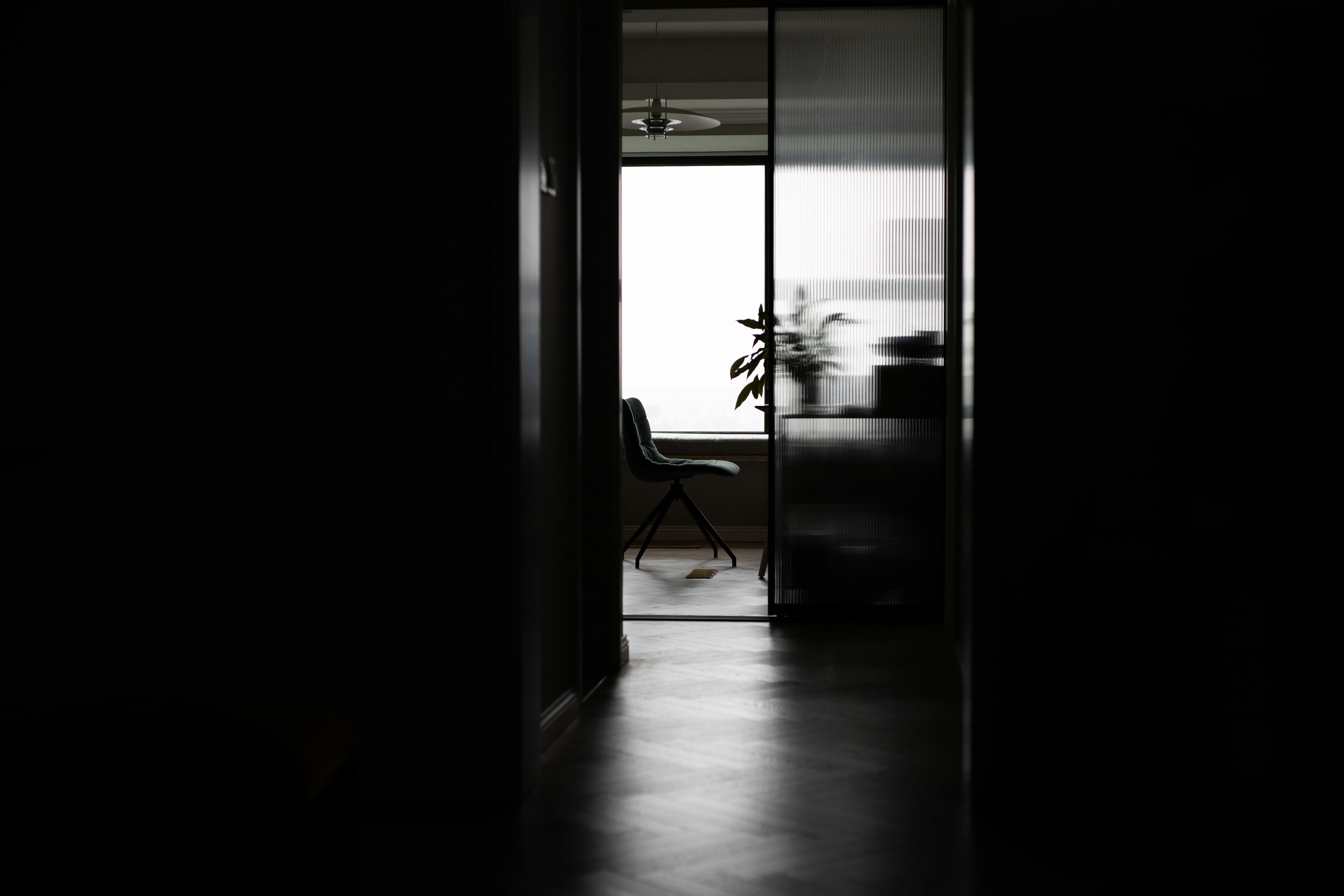 runda-choo-gThBW41ZMJo-unsplash